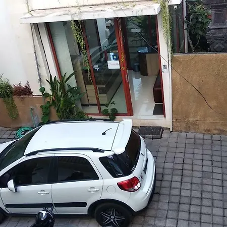 D'Pande Kuta Hotel